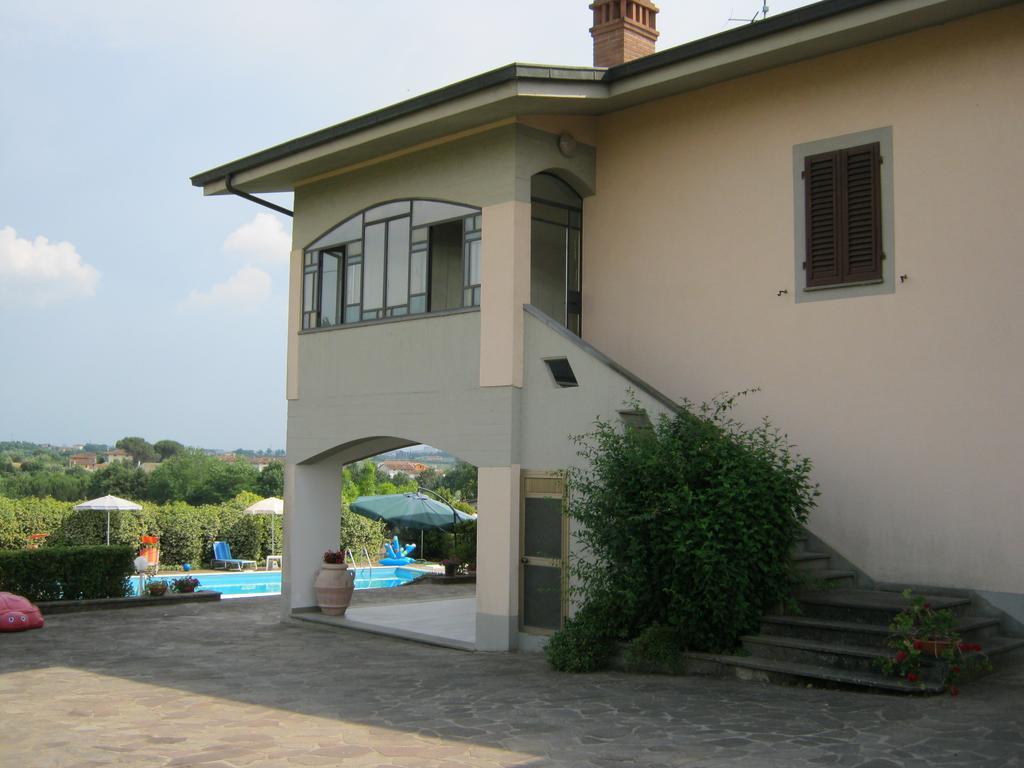 La Casa Delle Rondini Daire Lamporecchio Dış mekan fotoğraf